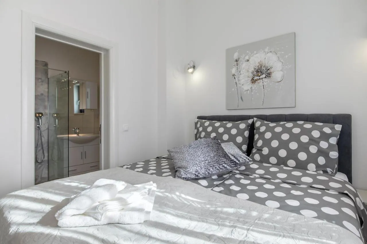 Villa Nina Vantacici Croatia